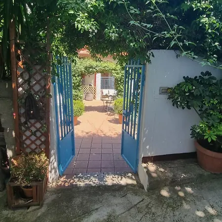 Giardino Dei Limoni Rum i privatbostad *